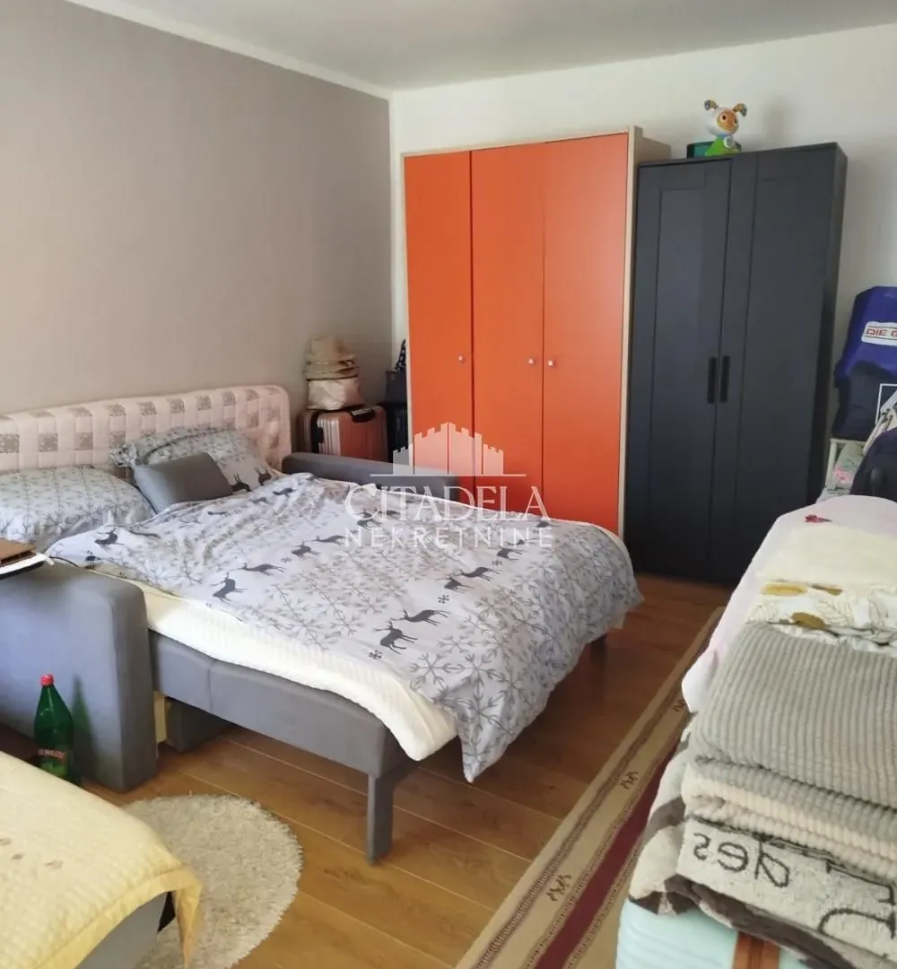 Prodaja, kuća, 200m², Lisović, Barajevo