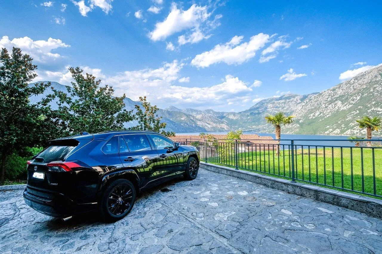 Prodaja, dvosoban stan, 67m², Kostanjica, Kotor