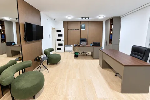Rent, office space, 20m², Ljubović, Podgorica - image 2