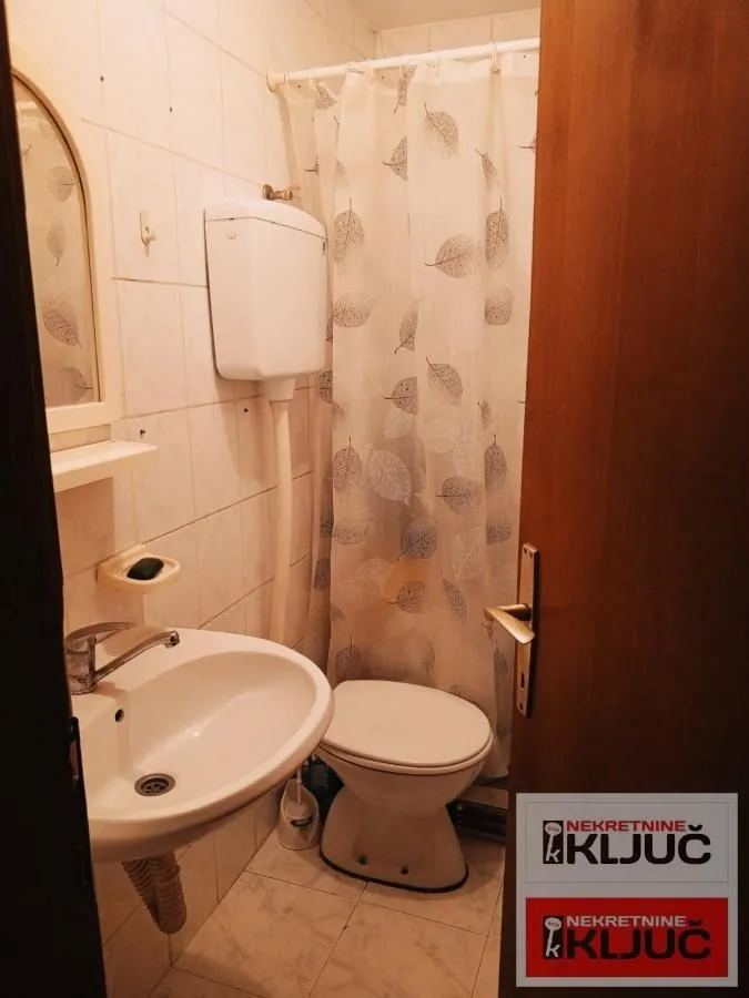 Prodaja, dvosoban stan, 57m², Sajmište, Novi Sad