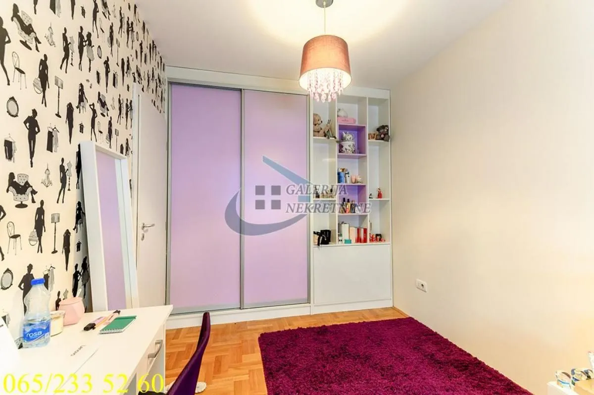 Prodaja, trosoban stan, 58m², Uciteljsko Naselje, Zvezdara Sve Podlokacije