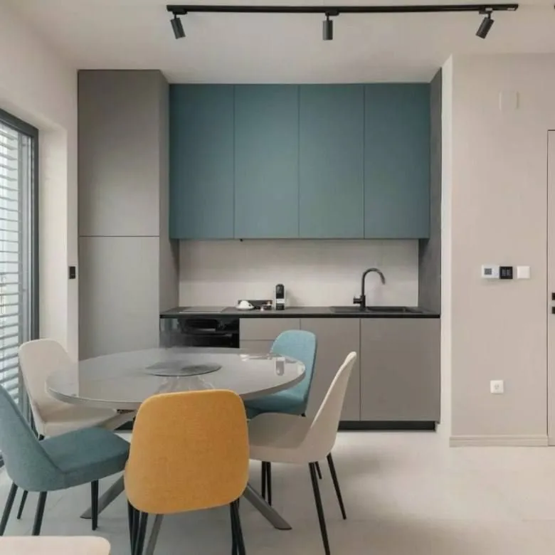 Prodaja, trosoban stan, 104m², Dobrota, Kotor