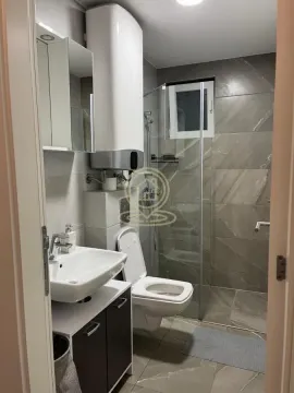 Izdavanje, dvosoban stan, 35m², Lekino Brdo, Voždovac Sve Podlokacije - image 12