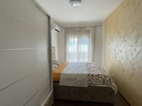 Izdavanje, dvosoban stan, 69m², Master Kvart, Podgorica - image 4