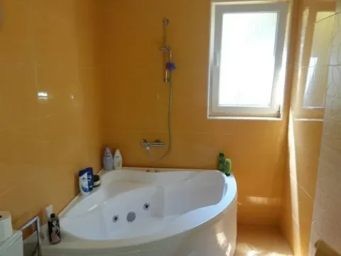 Prodaja, kuća, 300m², Ulcinj, Crna Gora - image 5