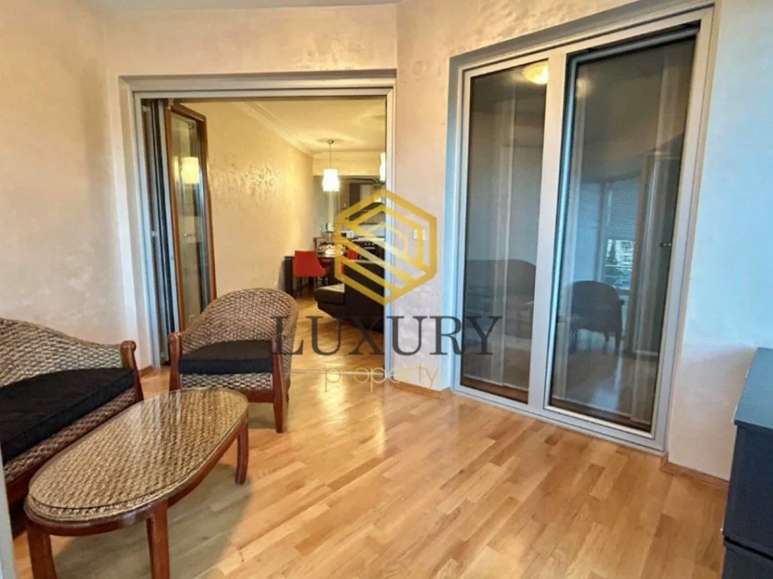 Rent, apartment, 100m², Centar, Podgorica