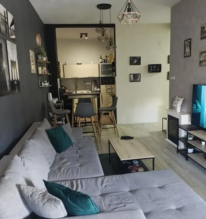Sale, two bedroom apartment, 70m², Bulevar Oslobodjenja, Novi Sad Sve Podlokacije