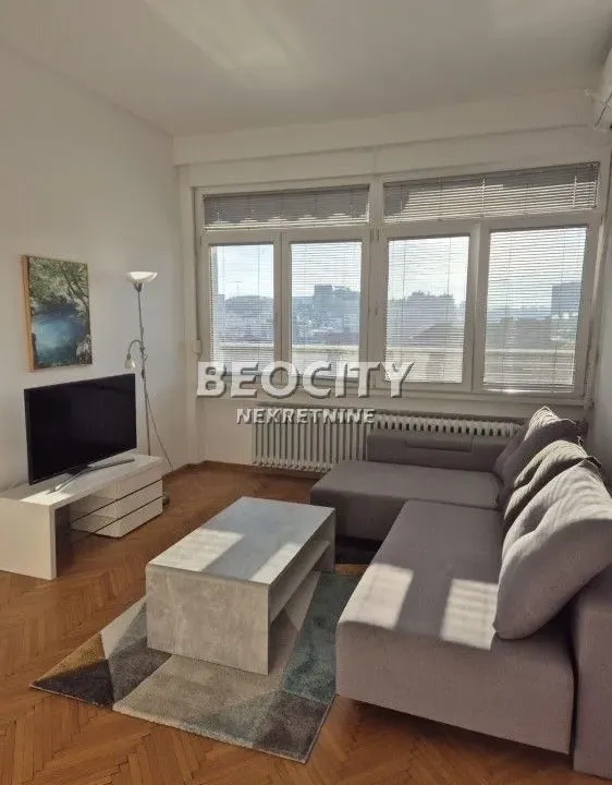 Izdavanje, stan, 40m², Centar Sve Podlokacije, Beograd