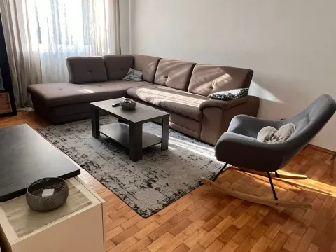 Izdavanje, stan, 63m², Centar, Podgorica - image 2