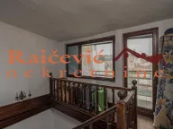 Prodaja, stan, 214m², Zemun Centar, Zemun Sve Podlokacije - image 15