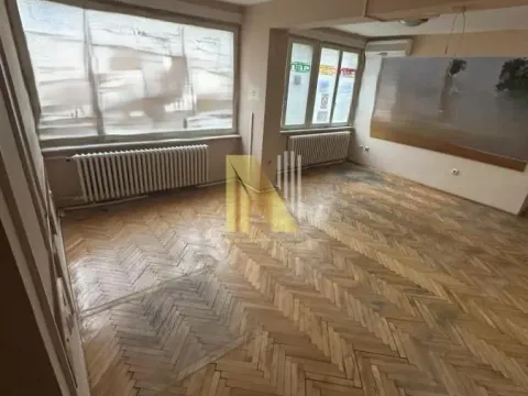 Rent, office space, 60m², Bulevar Oslobodjenja, Novi Sad Sve Podlokacije - image 2