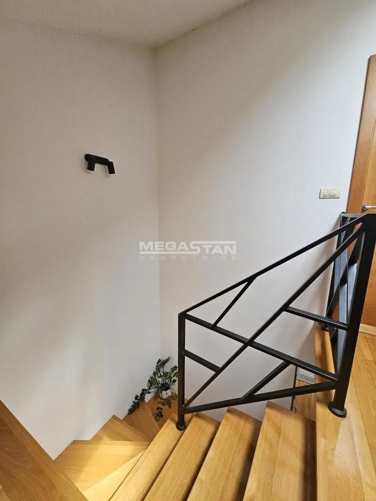 Sale, three bedroom apartment, 94m², Lion, Zvezdara Sve Podlokacije