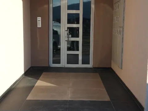 Rent, one bedroom apartment, 36m², Donja Gorica, Podgorica - image 10