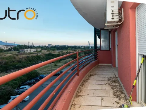 Prodaja, četvorosoban stan, 133m², Momišići, Podgorica - image 26