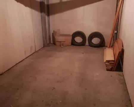 Parking garaža in Grbavica