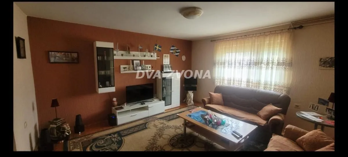 Prodaja, kuća, 179m², Adice, Novi Sad Sve Podlokacije