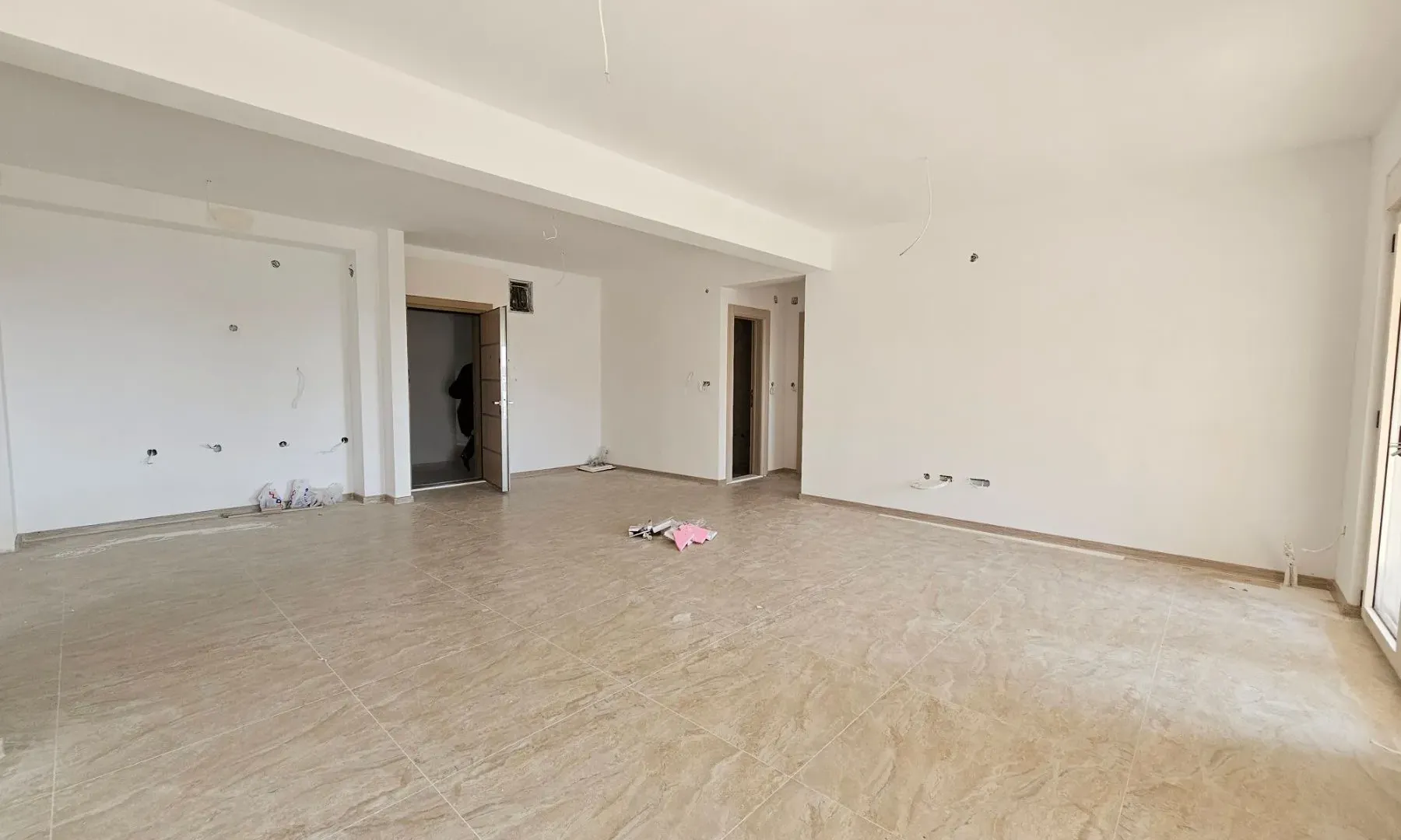 Sale, three bedroom apartment, 132m², Bečići, Budva
