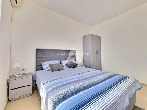 Rent, house, 300m², Krimovica, Kotor - image 11