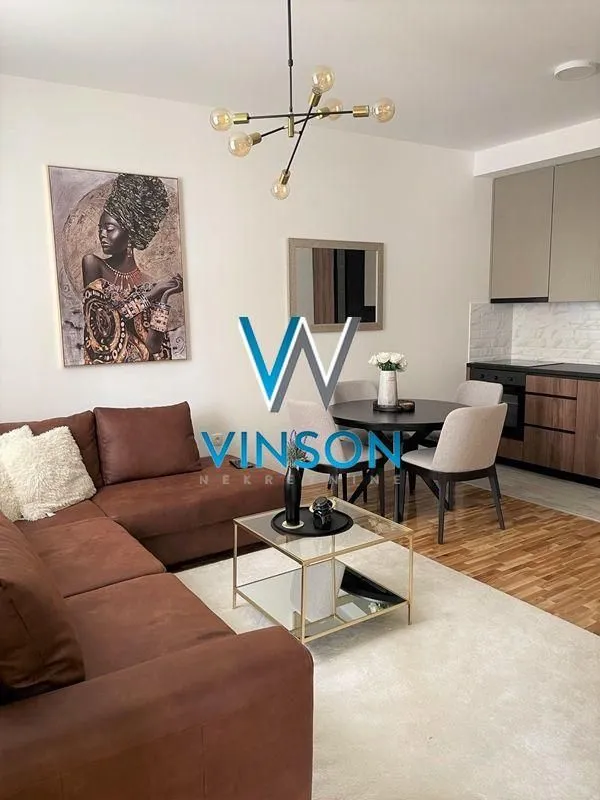 Izdavanje, dvosoban stan, 52m², Salajka, Novi Sad Sve Podlokacije