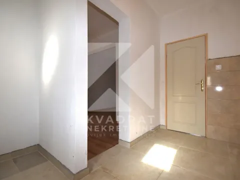 Rent, office space, 70m², Konik, Podgorica - image 9