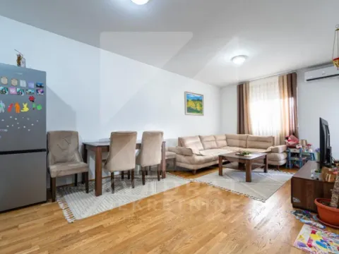 Sale, one bedroom apartment, 45m², Stari Aerodrom, Podgorica - image 4