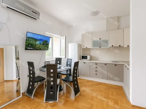 Prodaja, dvosoban stan, 68m², Đenovići, Herceg Novi - image 2