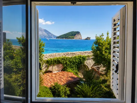 Daily-rent, two bedroom apartment, 90m², Stari Grad, Budva - image 12