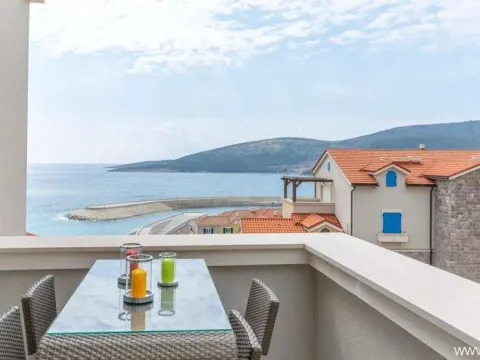 Prodaja, jednosoban stan, 55m², Tivat, Crna Gora - image 4