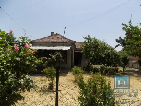 Sale, house, 69m², XI Kongres, Paraćin - image 8