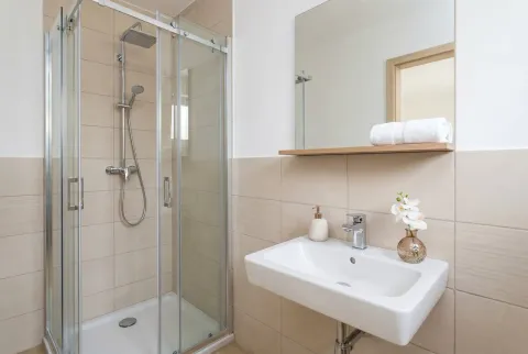 Prodaja, dvosoban stan, 44m², Budva, Crna Gora - image 5