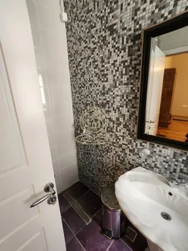 Izdavanje, poslovni prostor, 80m², Stari Grad, Beograd - image 6