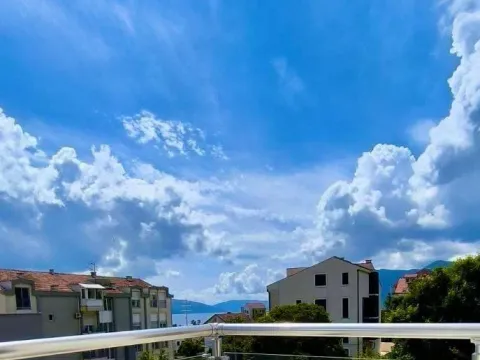Prodaja, dvosoban stan, 63m², Tivat, Crna Gora - image 2