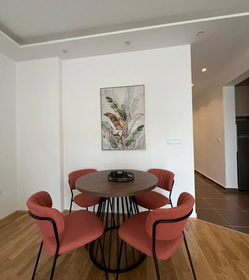 Rent, one bedroom apartment, 57m², Stari Aerodrom, Podgorica