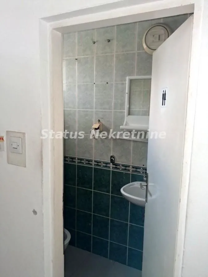 Rent, office space, 300m², Novo naselje, Novi Sad