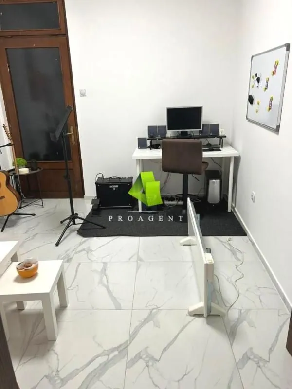 Rent, office space, 40m², Pantelej, Niš