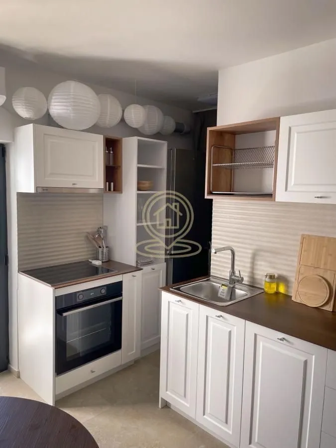 Rent, two bedroom apartment, 41m², Slavija, Vračar Sve Podlokacije