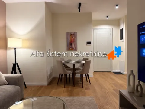 Living room with a dining table and chairs. - image 9