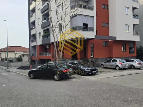 Izdavanje, jednosoban stan, 54m², Zabjelo, Podgorica - image 10