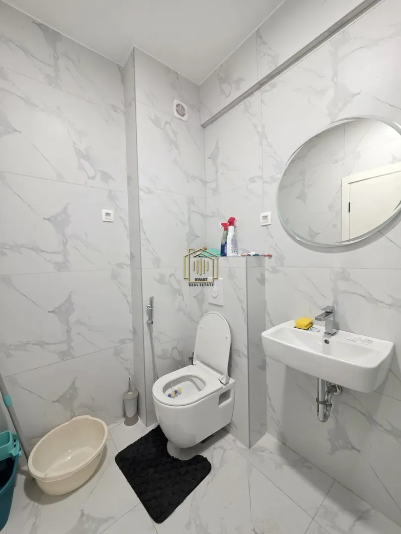 Izdavanje, dvosoban stan, 67m², Stari Aerodrom, Podgorica