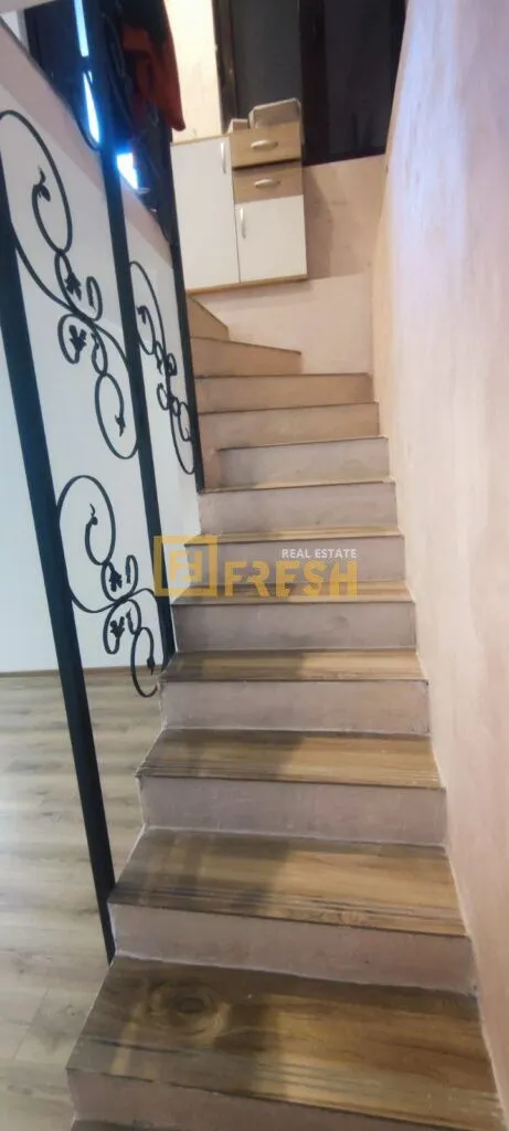 Prodaja, jednosoban stan, 45m², Malo Brdo, Podgorica