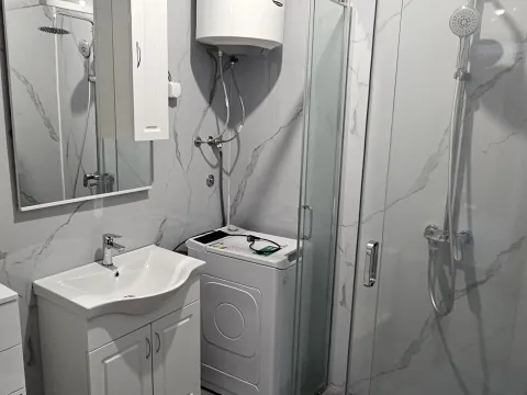 Rent, two bedroom apartment, 75m², Dobrota, Kotor - image 3