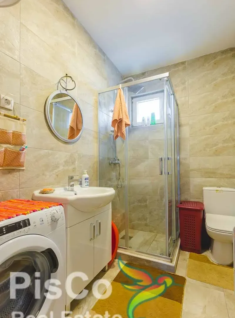 Prodaja, kuća, 170m², Donji Kokoti, Podgorica