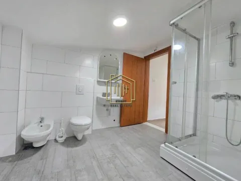 Prodaja, jednosoban stan, 80m², Zagorič, Podgorica - image 6