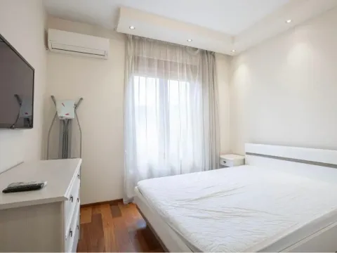 Izdavanje, dvosoban stan, 75m², Donja Gorica, Podgorica - image 6