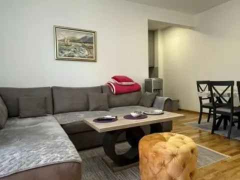 Sale, one bedroom apartment, 49m², Bečići, Budva - image 1