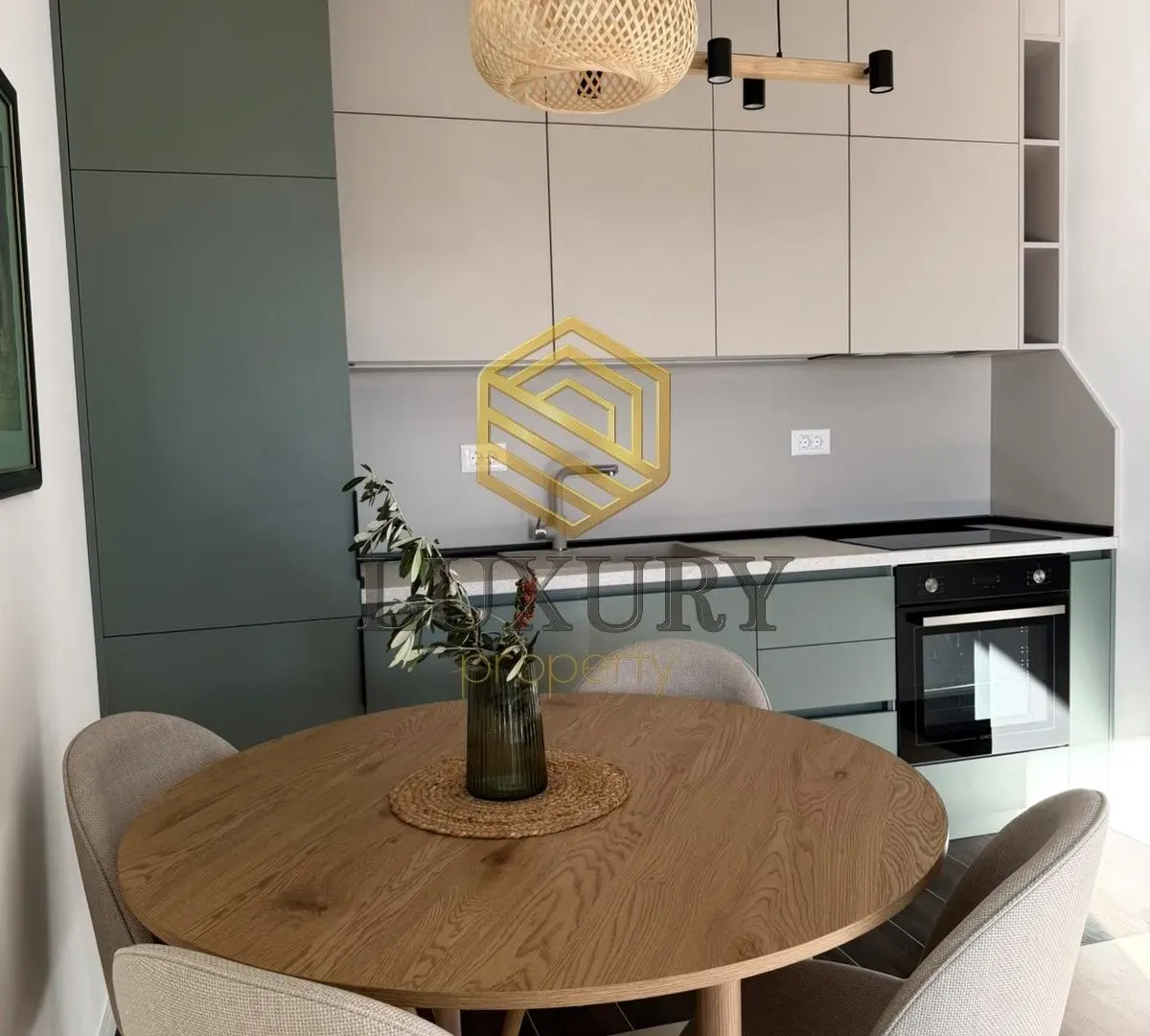 Izdavanje, jednosoban stan, 37m², Tološi, Podgorica