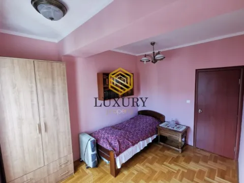Sale, apartment, 65m², Blok 9, Podgorica - image 4