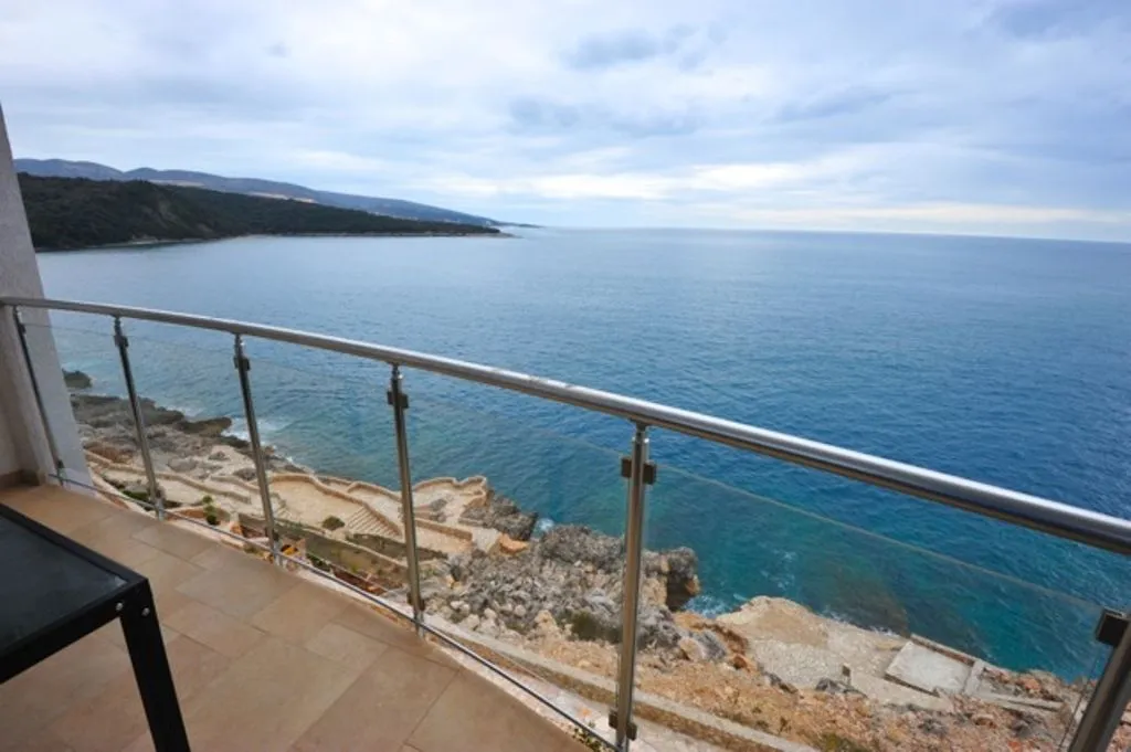 Sale, apartment, 179m², Dobra Voda, Bar