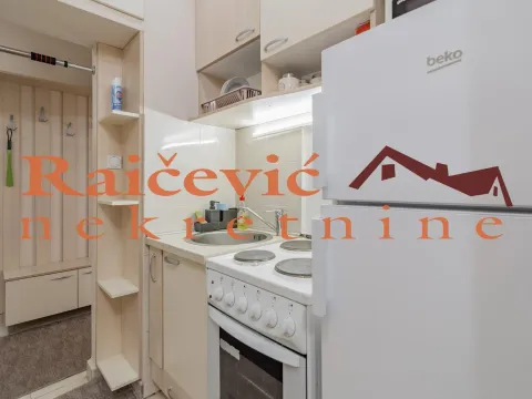 Rent, one bedroom apartment, 36m², Autokomanda, Voždovac Sve Podlokacije - image 12