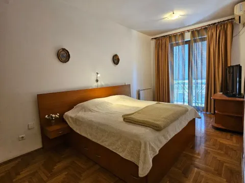 Rent, two bedroom apartment, 74m², Preko Morače, Podgorica - image 9